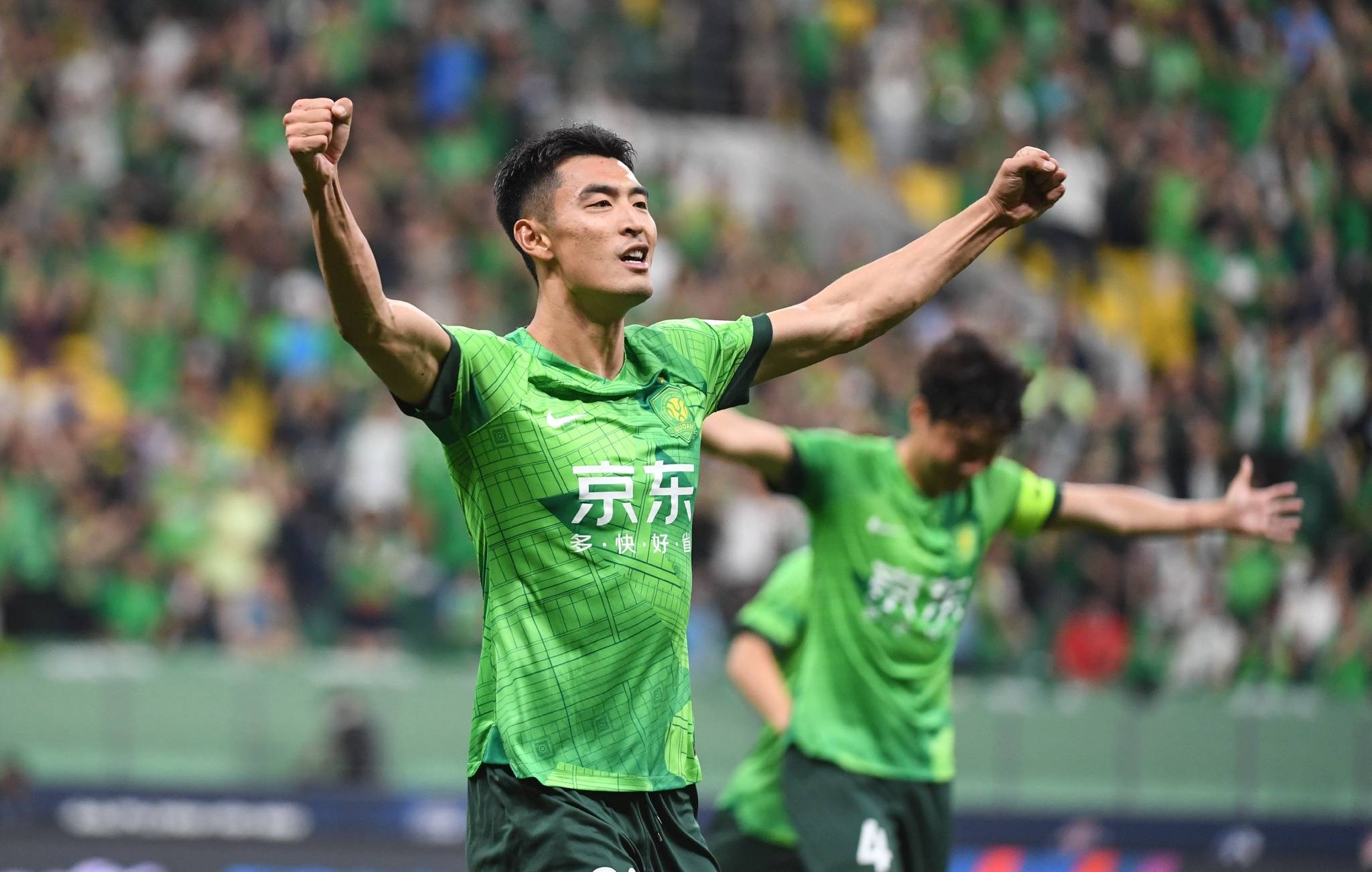 北京国安发布备战花絮,窗口期复出首秀,社区盾任务艰巨,高层口径保持一致 北京国安发布备战花絮,窗口期复出首秀,社区盾任务艰巨,高层口径保持一致