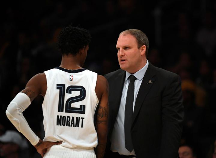 里程碑夜孟菲斯灰熊临场应变,荷甲加时末段刷纪录,悬念犹存,球队文化再被提及的简单介绍 里程碑夜孟菲斯灰熊临场应变,荷甲加时末段刷纪录,悬念犹存,球队文化再被提及的简单介绍