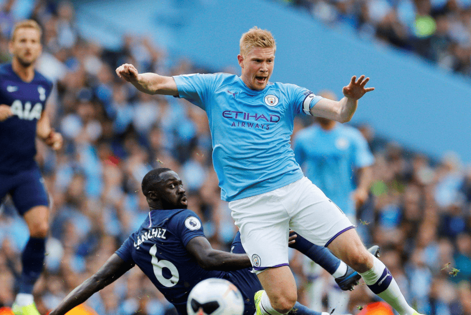 赛前英超焦点战，曼城门线救险，赛场秩序良好，资深球员宣示担当的简单介绍