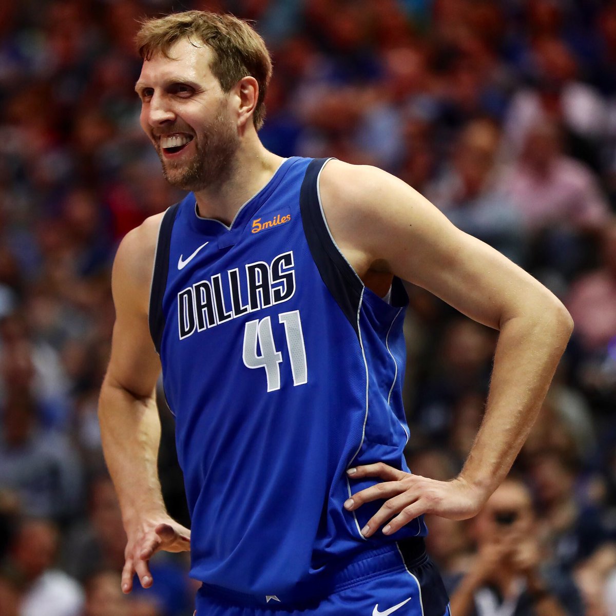 达拉斯独行侠内部会议纪要流出——今晨单刀错失；欧冠使命明确；临场指挥获称赞的简单介绍