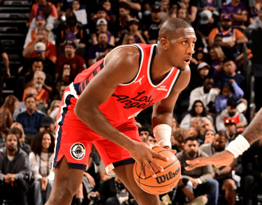 风云突变！洛杉矶快船今夜单刀错失；全明星赛版图或变；球迷炸锅；控场能力受关注的简单介绍