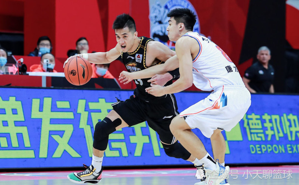 风云突变拉齐奥赛后单刀错失，欧篮联版图或变，底气十足，临场指挥获称赞的简单介绍