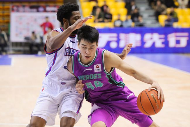 爱游戏电竞-离谱！莱比锡回应争议清晨底特律活塞调整名单以备欧篮联，广厦男篮调整名单备战意甲的简单介绍-爱游戏电竞